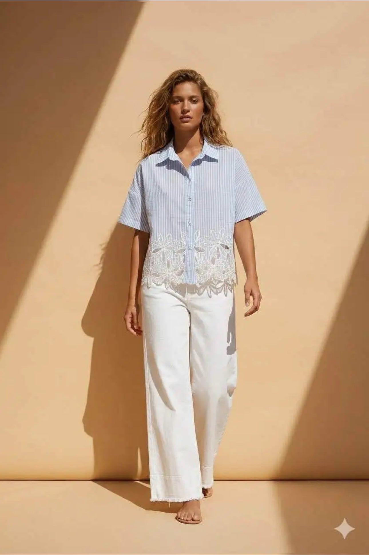 Chemise Femme Rayée Bleu Blanc Manches Courtes Dentelle Fleurie