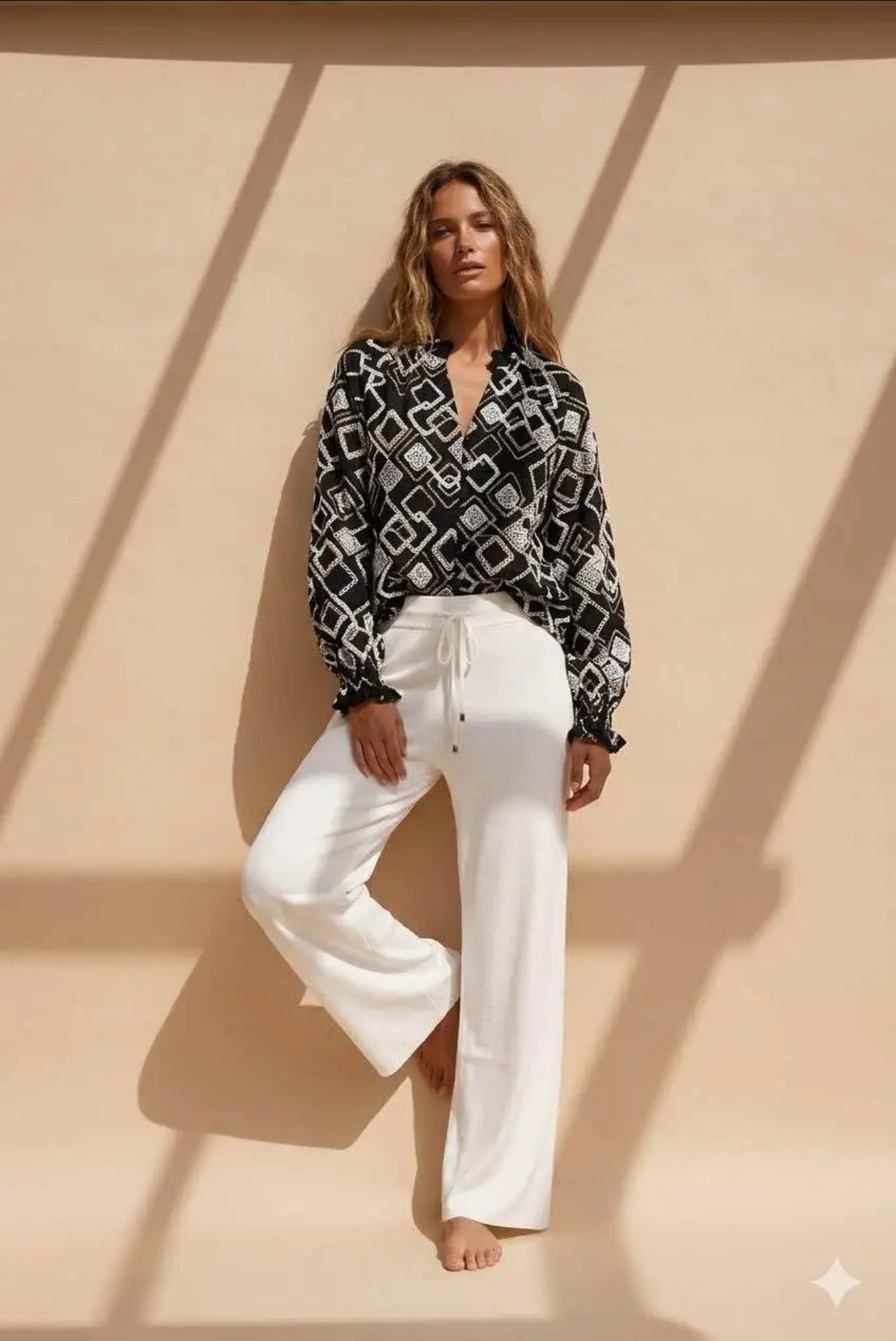 Chemise Femme Écrue Brodée Motifs Géométriques Manches Longues